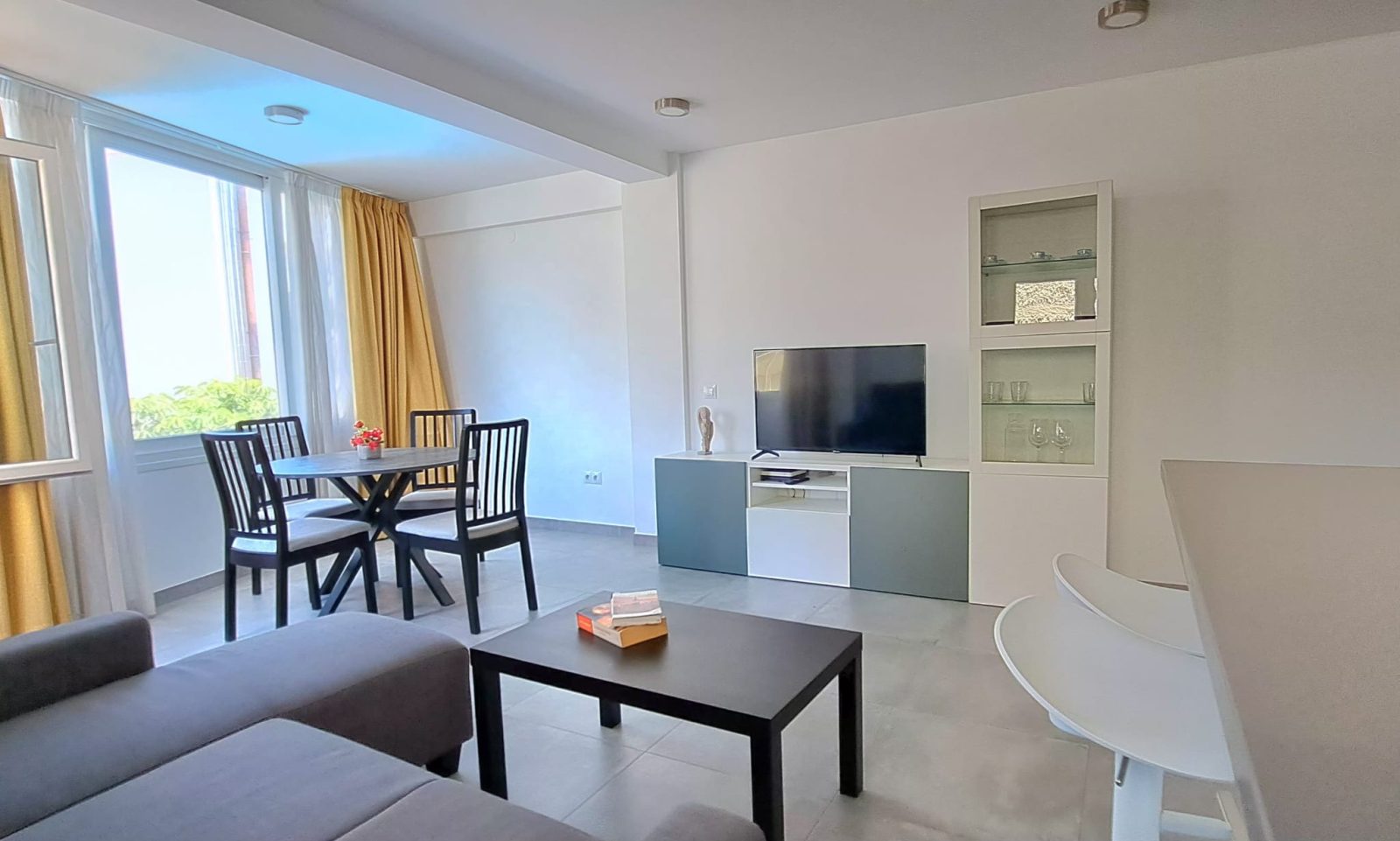 Piso de 2 dormitorios junto al Ayuntamiento de Torremolinos