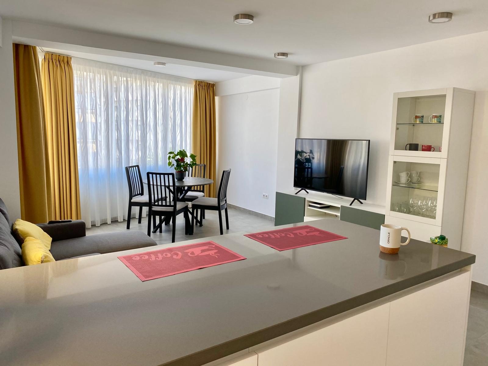 Piso de 2 dormitorios junto al Ayuntamiento de Torremolinos