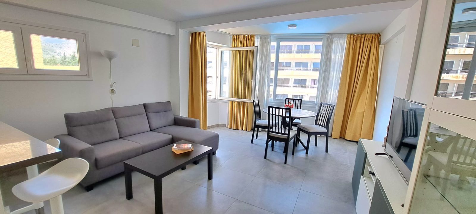 Piso de 2 dormitorios junto al Ayuntamiento de Torremolinos