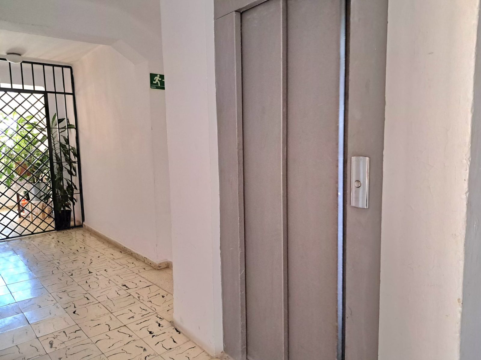 Piso de 2 dormitorios junto al Ayuntamiento de Torremolinos